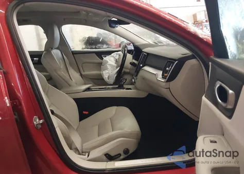 2019 Volvo S60 T5 Momentum z USA, uszkodzony, nr VIN 7JR102FK2KG005480